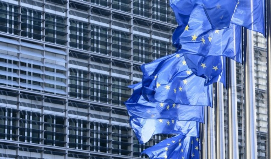 BE-ja e mirëpret marrëveshjen e Kosovës dhe Serbisë për targat