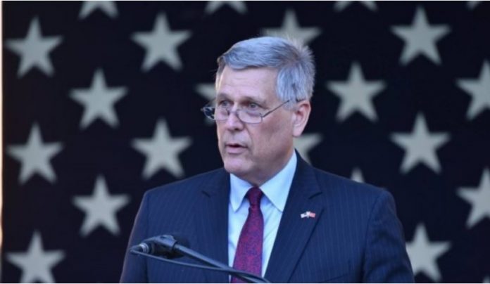  Ambasadori amerikan: Qëndruam së bashku për ta bërë Kosovën të pavarur