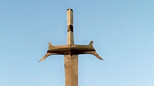  Skënderbeu në Llap, vendoset shpata e heroit kombëtar në fshatin Revuqë | FOTO
