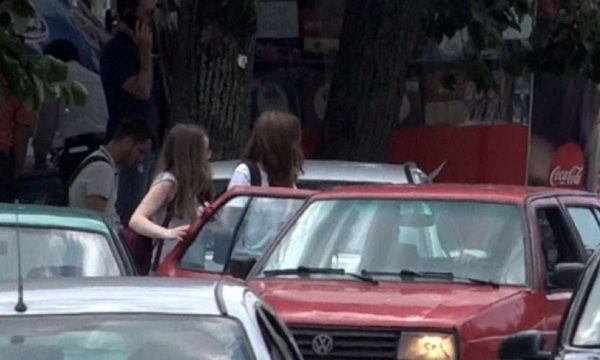  S’ka kush i ndal taksistët ilegalë, ata punojnë për mbijetesë