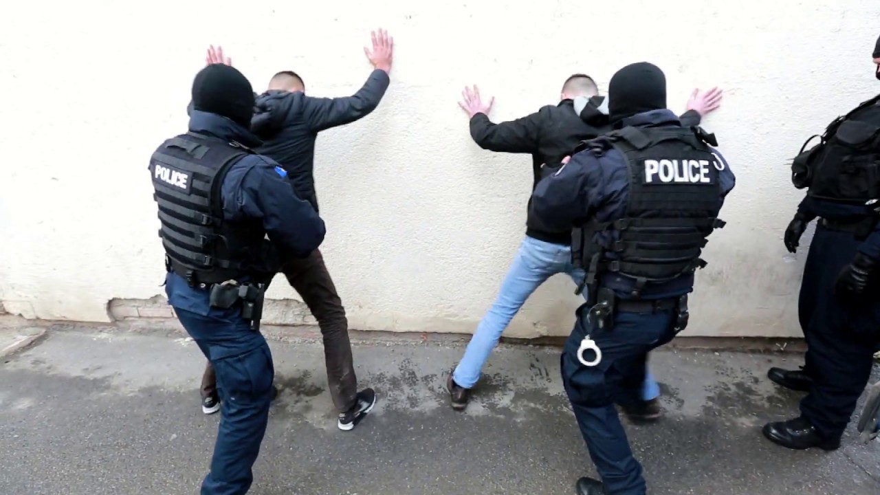  Arrestohen dy persona në Podujevë, shtënë me armë zjarri