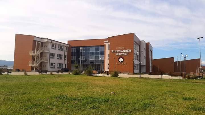  Gjykimi lidhur me ndërtimin e Gjimnazit në Podujevë, parashkruhet vepra penale për keqpërdorim të detyrës zyrtare për dy të akuzuarit, vazhdon gjykimi ndaj njërit të akuzuar për marrje ryshfeti