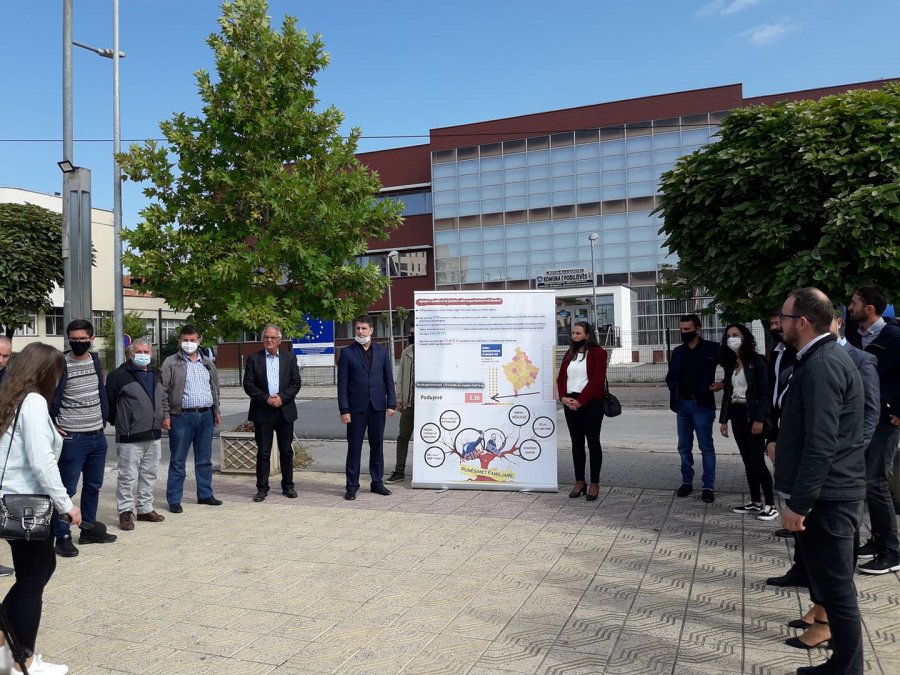  VV në Podujevë: Studentët me fakultet nuk po gjejnë punë, po punësohen familjarë të zyrtarëve