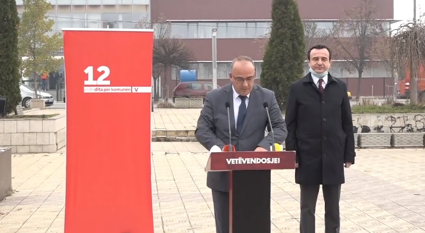  VV-ja hap fushatën në Podujevë, Kurti paraqet planin qeverisës të Bulliqit
