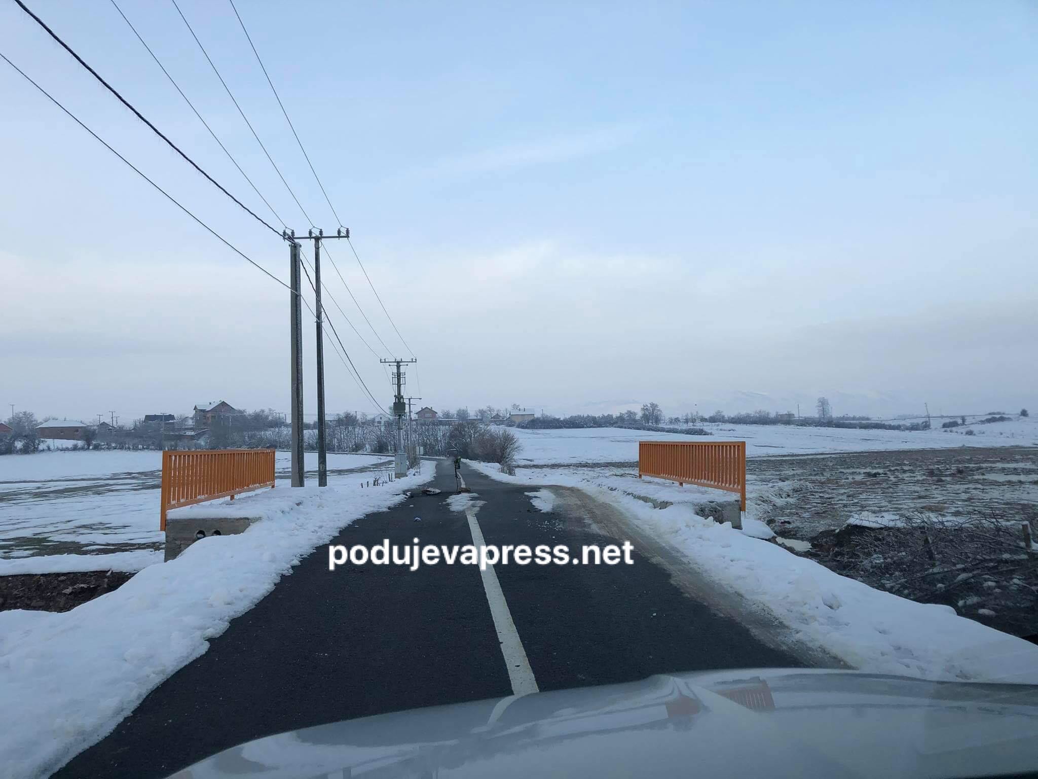  Dëmtohet ura në Podujevë e ndërtuar para pak muajsh |PAMJE