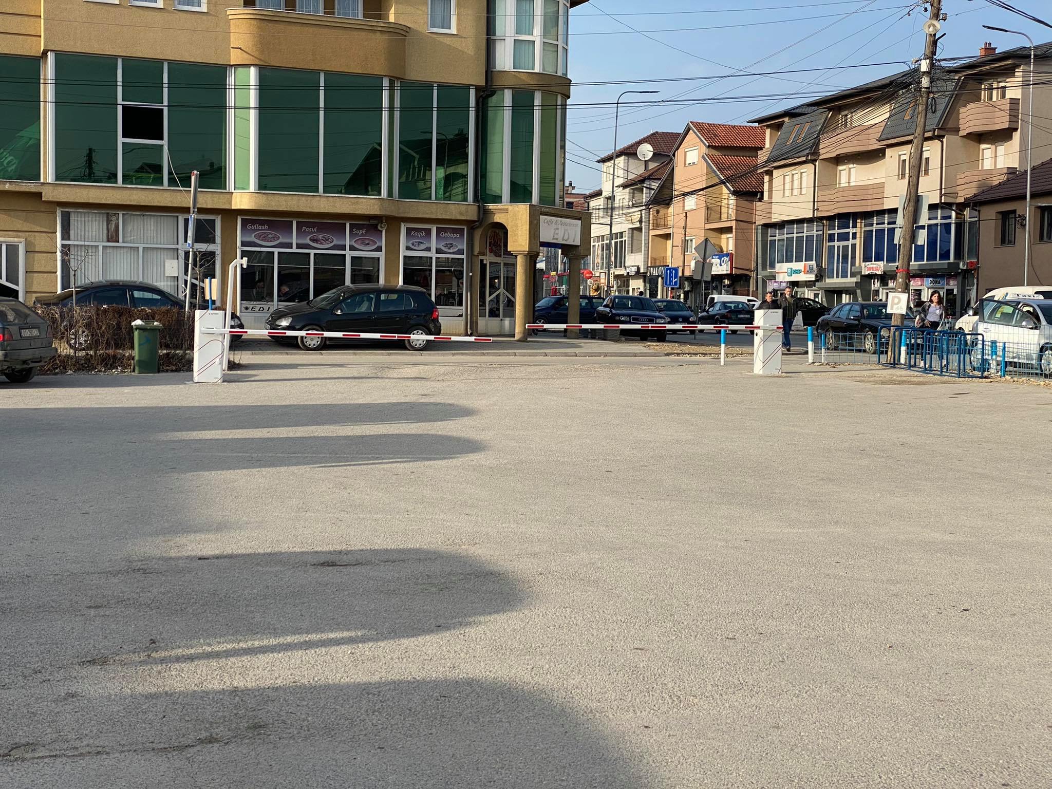  ‘Bllokohen’ autobusët e linjës Prishtinë- Podujevë, nuk iu lejohet hyrja pa paguar 3 euro!