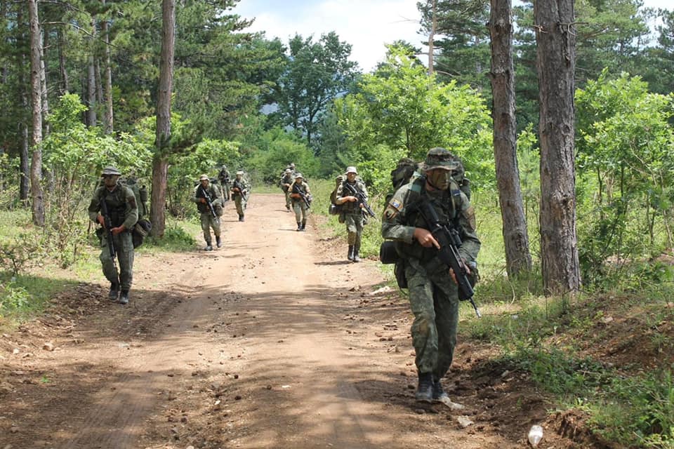  Ushtria e Kosovës trajnim në hapsirat e liqenit të Batllavës