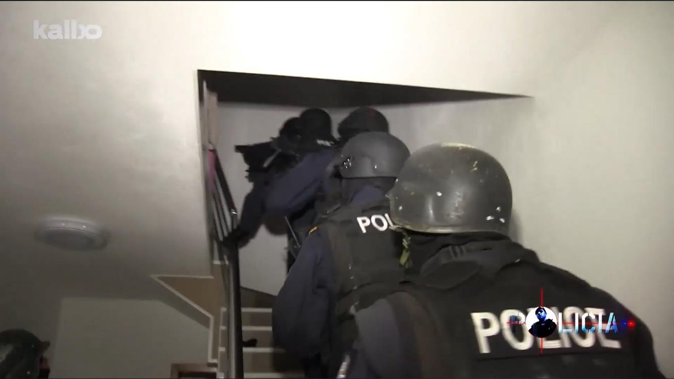  Aksion në Veri: Arrestohet një person dhe gjenden armatim e pajisje për trazira (FOTO)