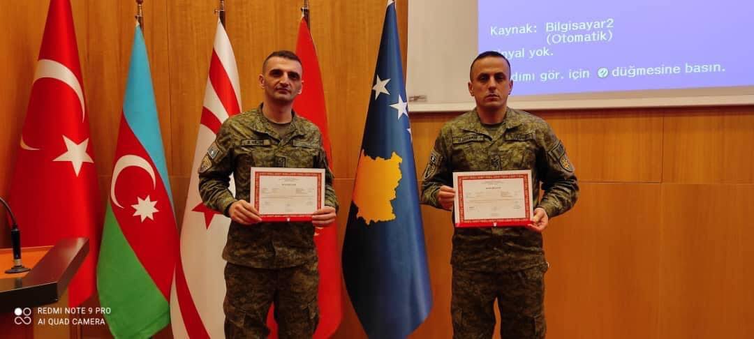  Dy pjestarët llapjanë të FSK-së përfundojnë me sukses të lartë trajnimin në Turqi