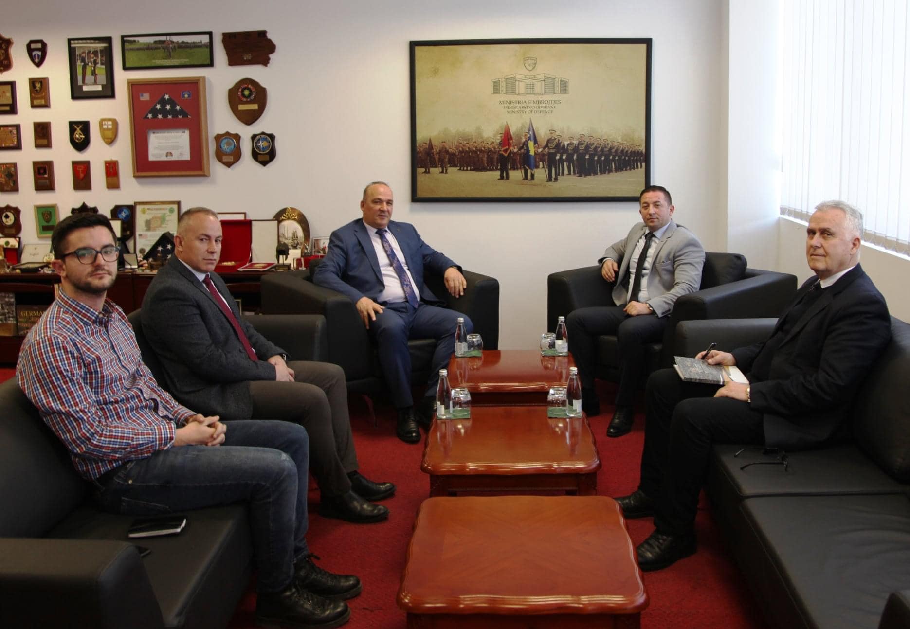  Kryetari Bulliqi zhvilloi takim me Ministrin e Mbrojtjes, ja çfarë i kërkojë për zonën kufitare