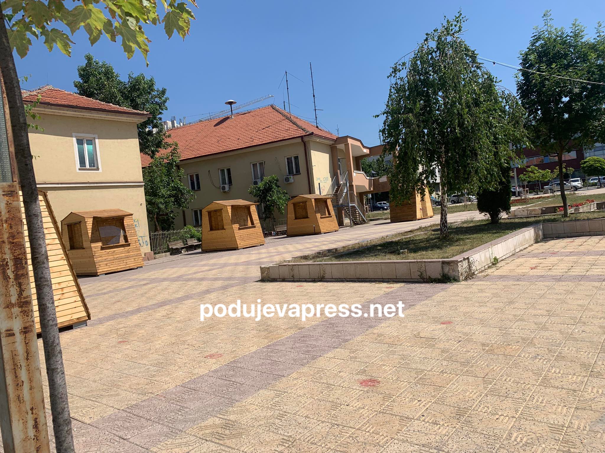  Komunës së Podujevës i dështon idea për shtëpizat prej druri, nuk ka interesim