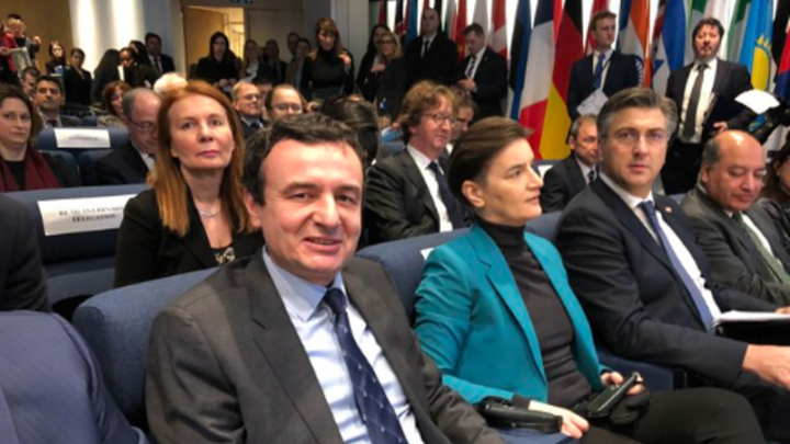  Qeveria i jep leje kryeministres serbe Bërnabiq që ta vizitojë Kosovën