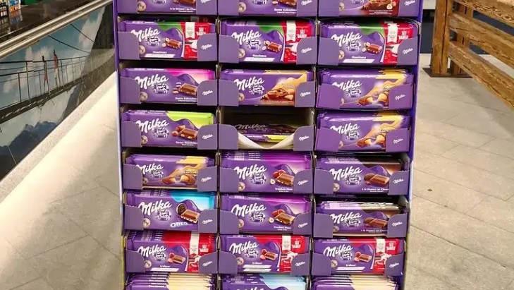  Vodhi çokollata ‘Milka’ në vlerë të dhjetëra € nga marketi, i riu ndalohet për 48 orë