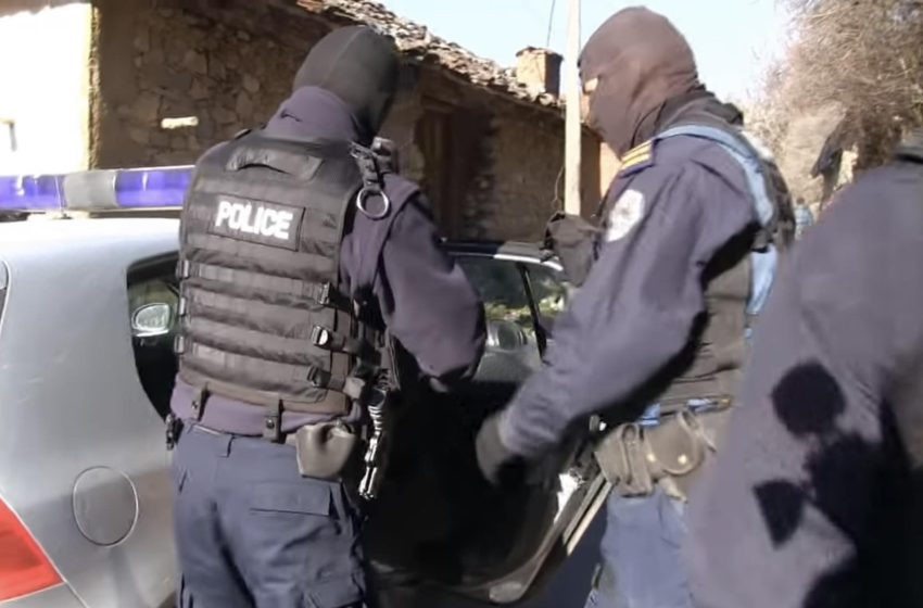  Policia operacion me AKI’në- kapen drogë në vlerë prej rreth 70 mijë eurosh, arrestohen katër persona
