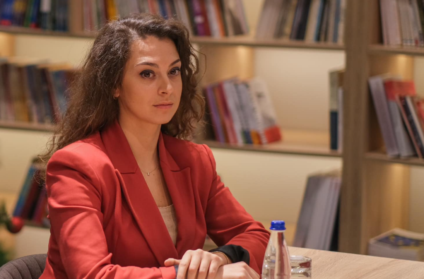  Kica-Xhelili e prerë me qëndrimin e LDK-së: Kemi muri përballë VV-së, nuk hyjmë në koalicion me të