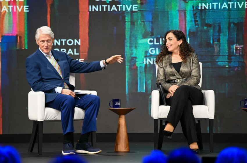  Bashkë me ish-presidentin Clinton, Osmani rrëfen rrugëtimin e Kosovës drejt lirisë