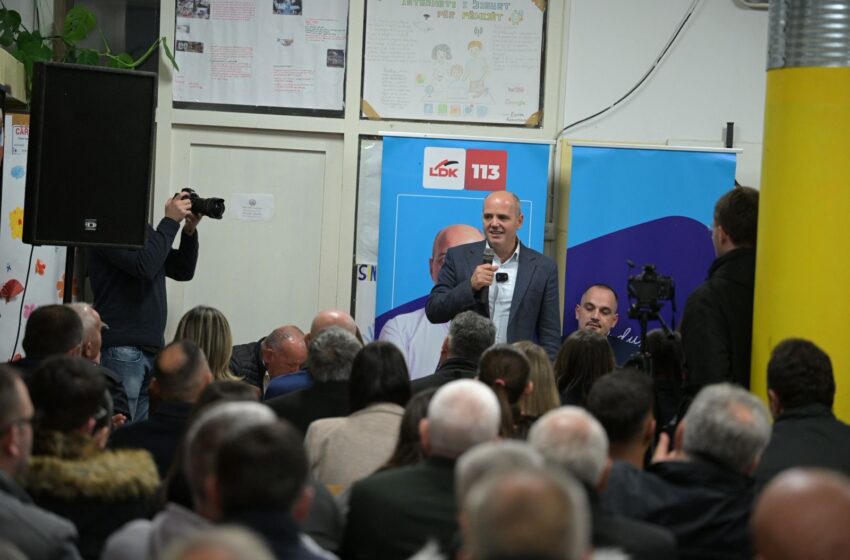  Hyseni pas tubimit masiv në Gllamnik: Nuk mund të ishte ndryshe në Gllamnikun e Xhemail Mustafës