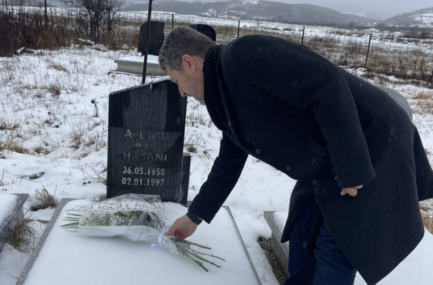  Homazhe për nder të artistit Avdush Hasani në 29 – vjetorin e vdekjes së tij