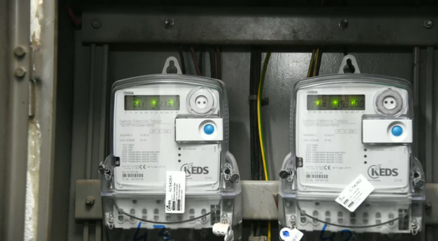  Kush do të kompensohet nga pasaktësitë në njehsorët elektrikë?